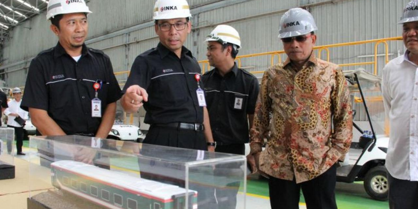 Kepala Staf Kepresidenan Moeldoko meminta PT Inka untuk mulai mewujudkan kereta listrik modern dengan menggunakan baterai. (Dok KSP)