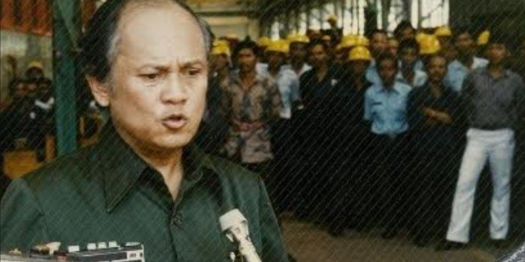 Menristek sekaligus Kepala BPPT BJ Habibie saat melakukan Kunjungan PT INKA tahun 1981